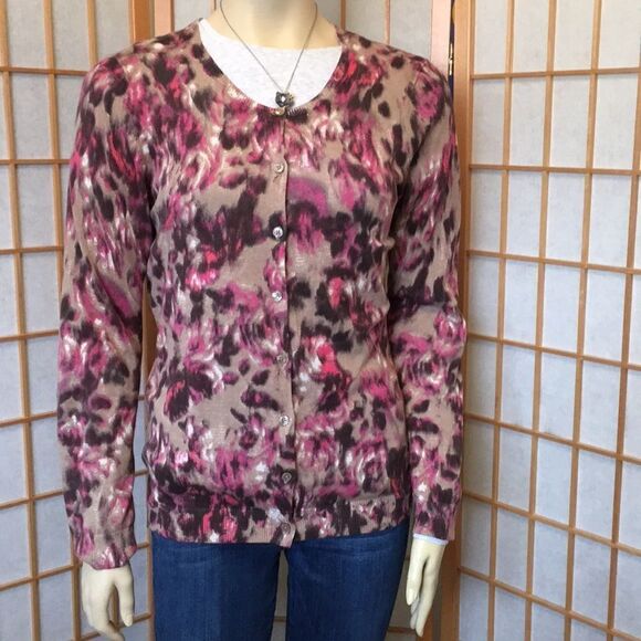3/$20 Ann Taylor Factory L/S Cardigan - Picture 2 of 8